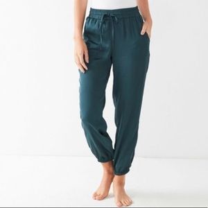Satin jogger, shiny green drawstring pants